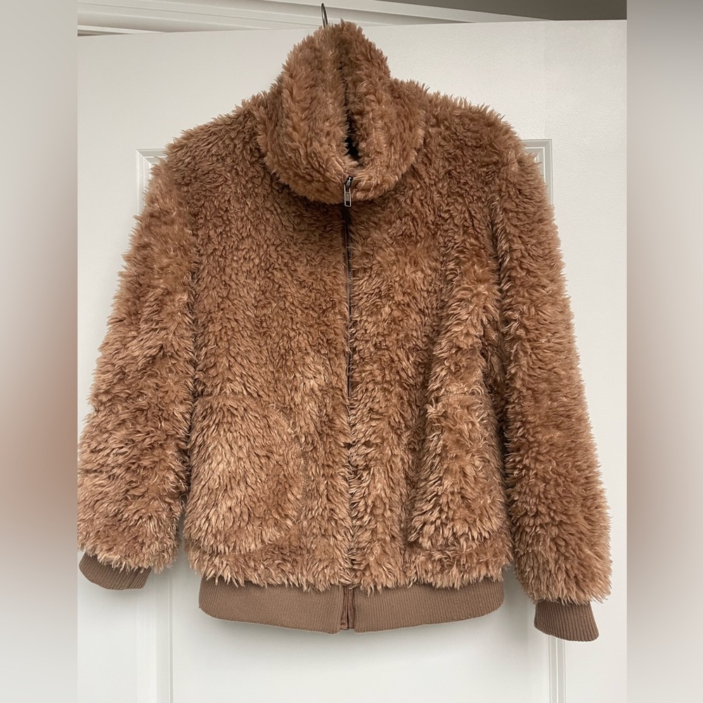 BB Dakota Exterior Soft Jacket, Size Small
